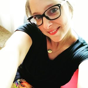 Meet your Posher, Becky